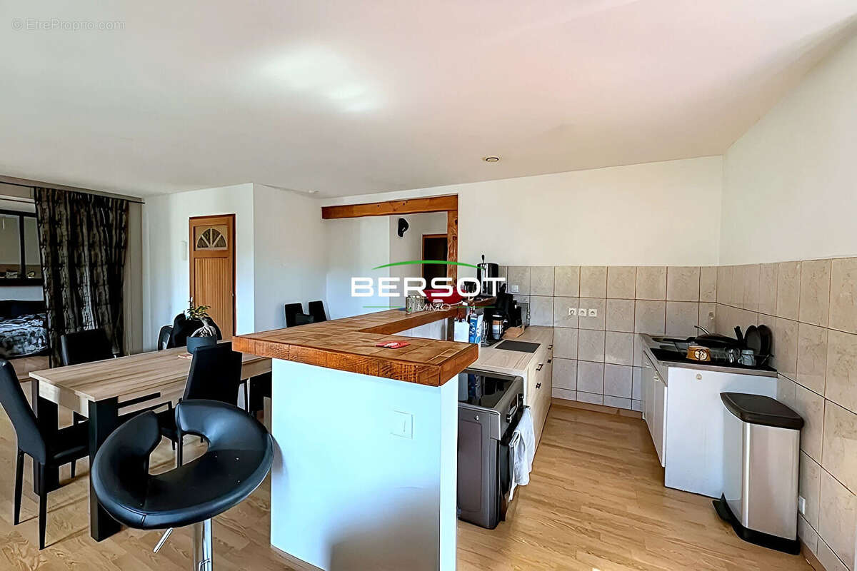Appartement à VAUFREY