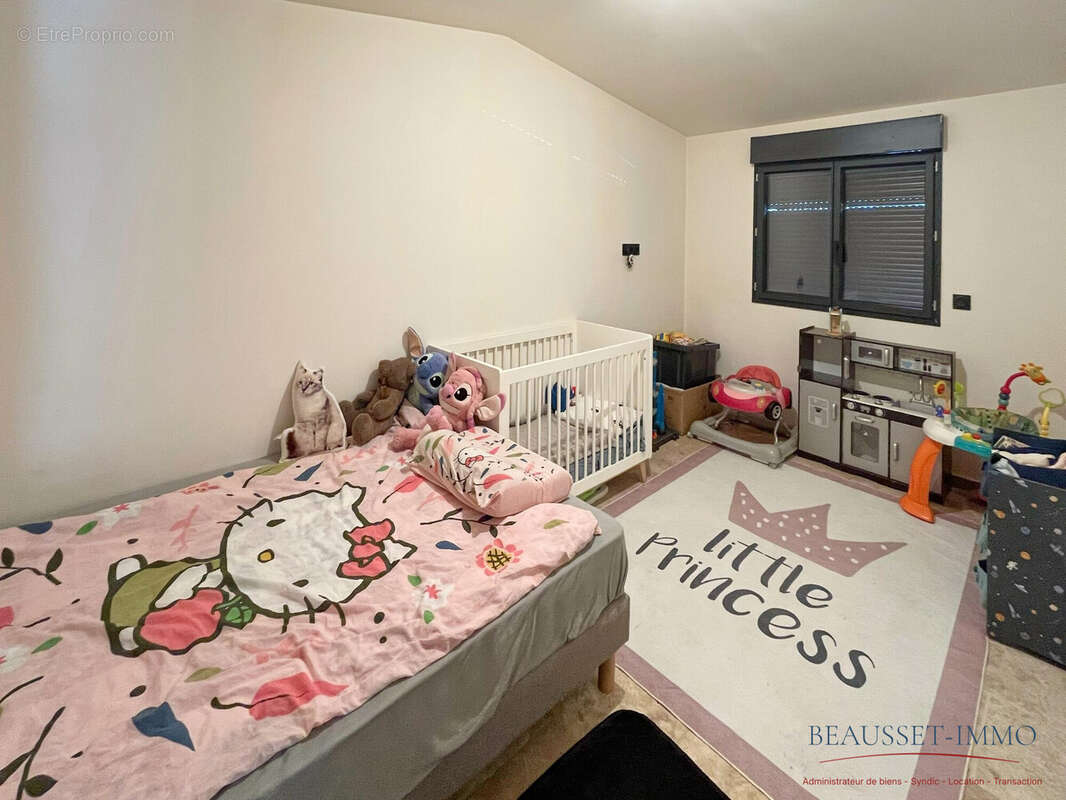 Maison 74 m² à La Cadiere-D'azur  - photo 7