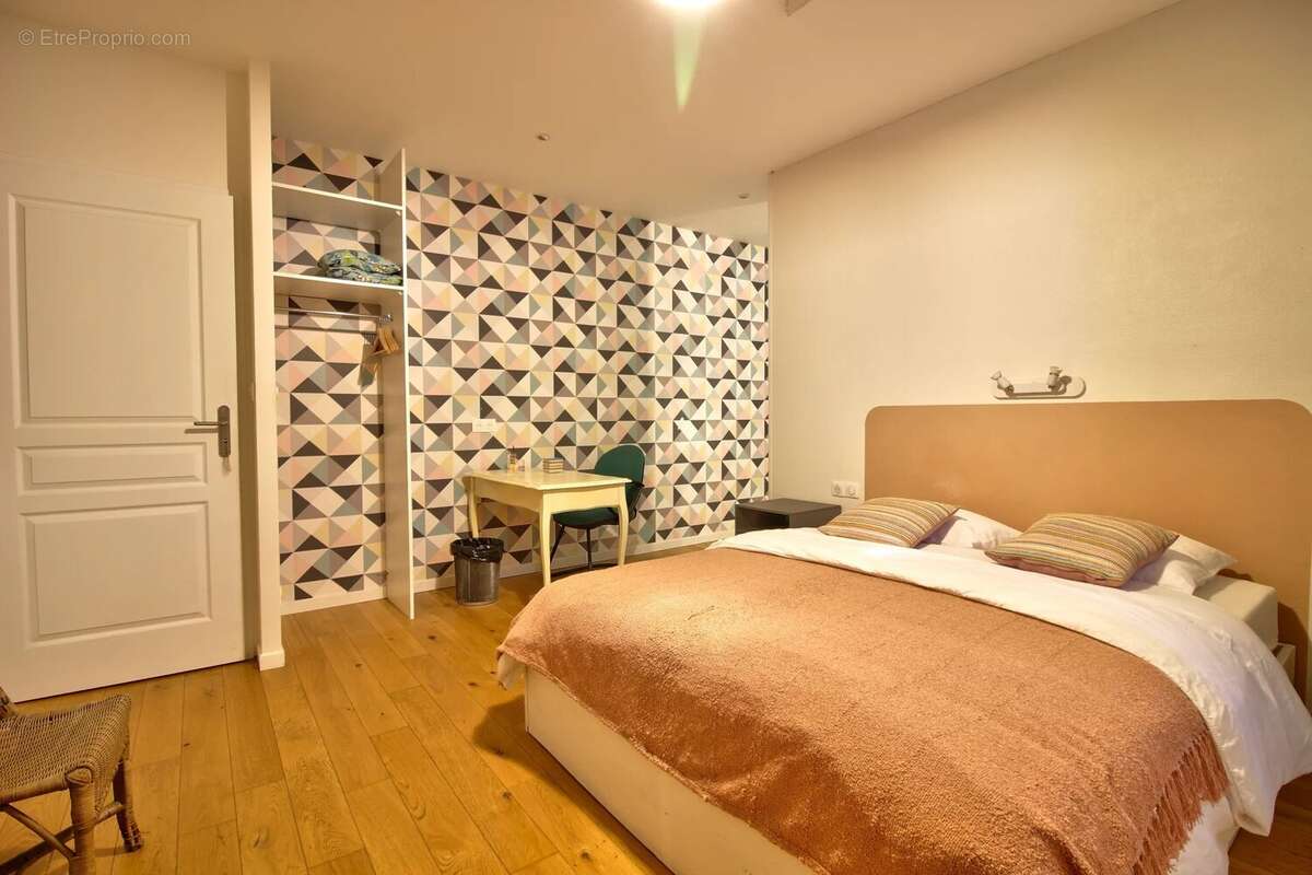 Maison de 187 m², 4 chambres - photo 5