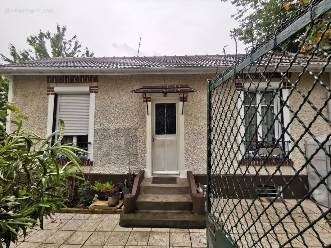 Maison à VITRY-SUR-SEINE