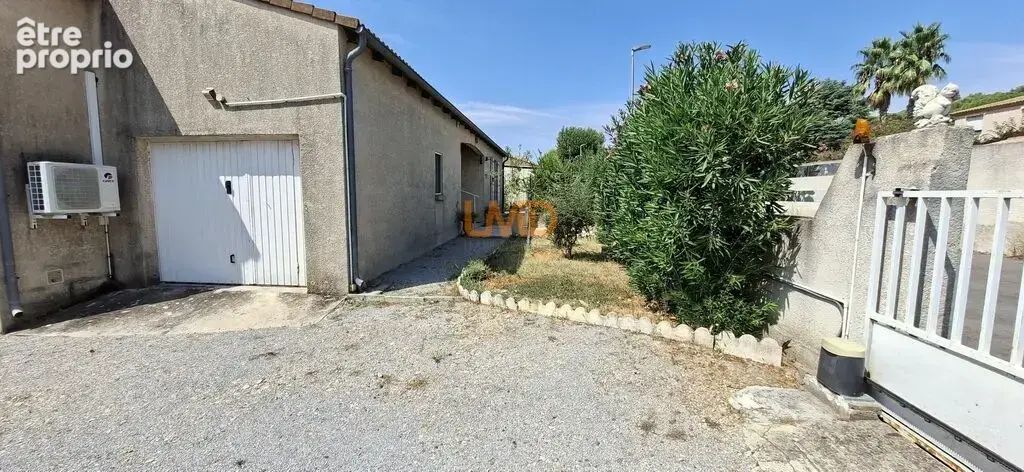 Maison plain-pied piscine grand terrain - photo 8