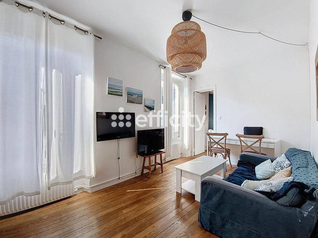 Appartement à TAVERNY