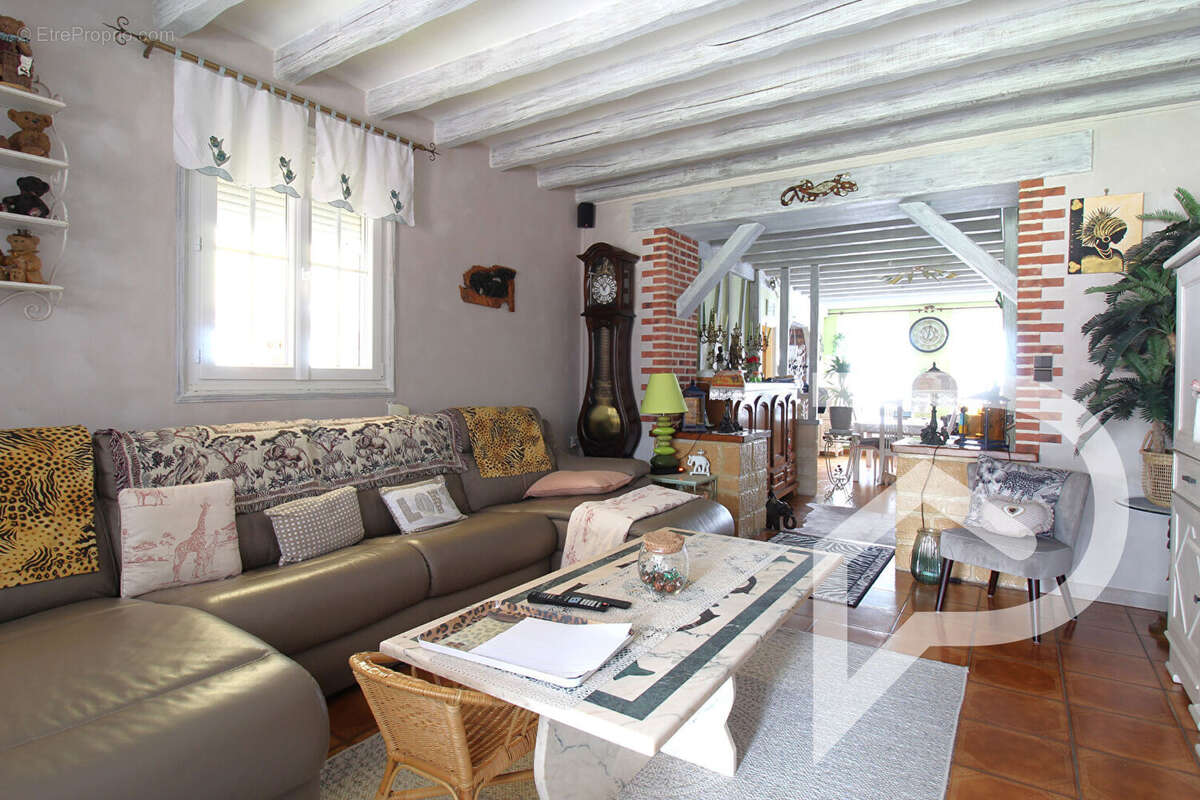 Maison à GRANDFRESNOY