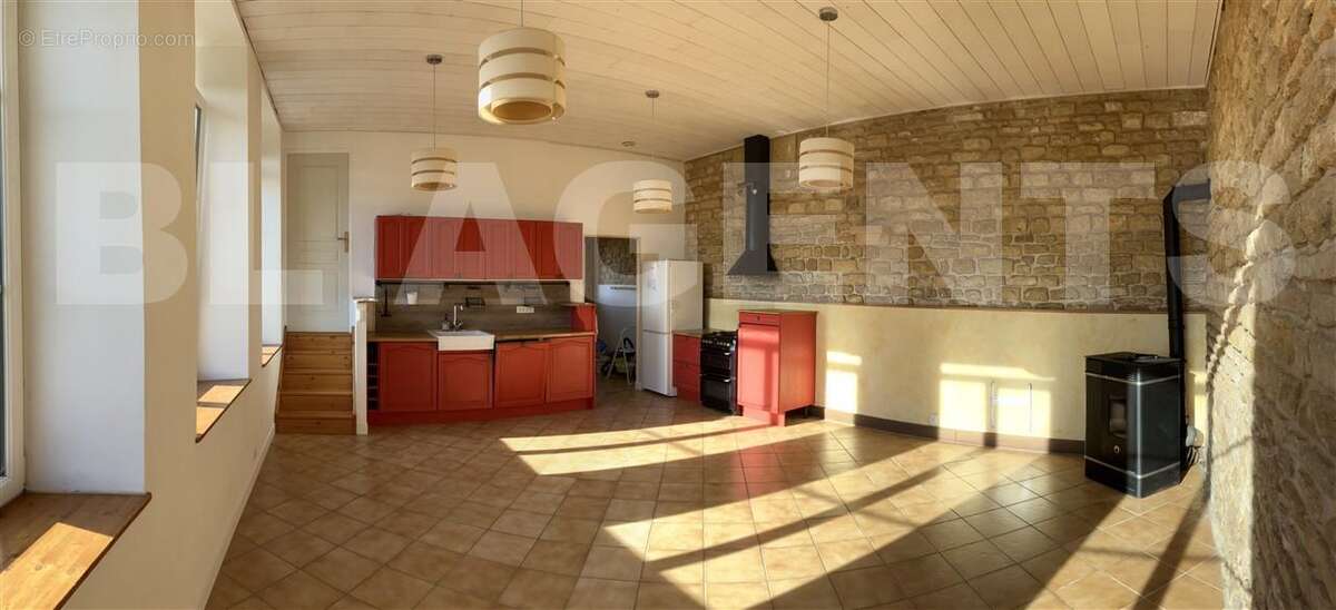 IMG_5019 - Maison à CHEVEUGES