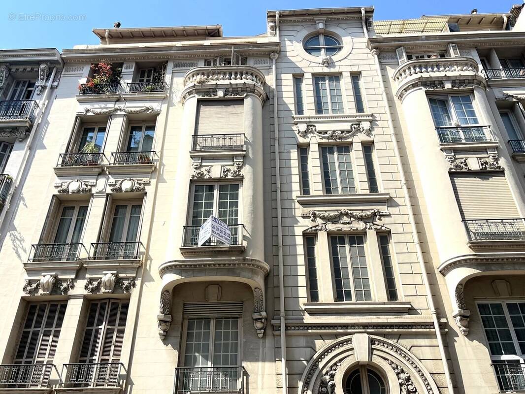 Appartement à NICE