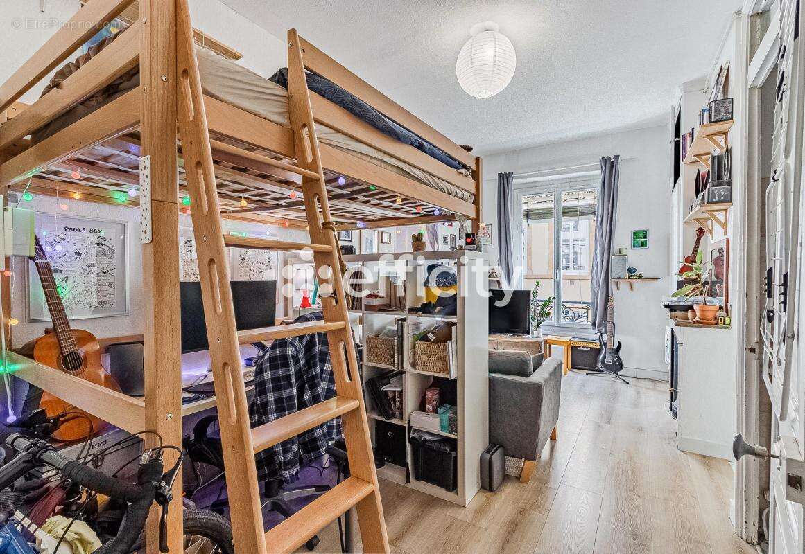 Appartement à LYON-6E