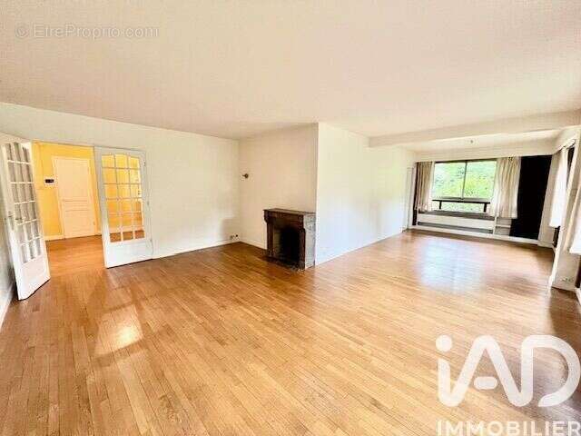 Photo 3 - Appartement à LOUVECIENNES