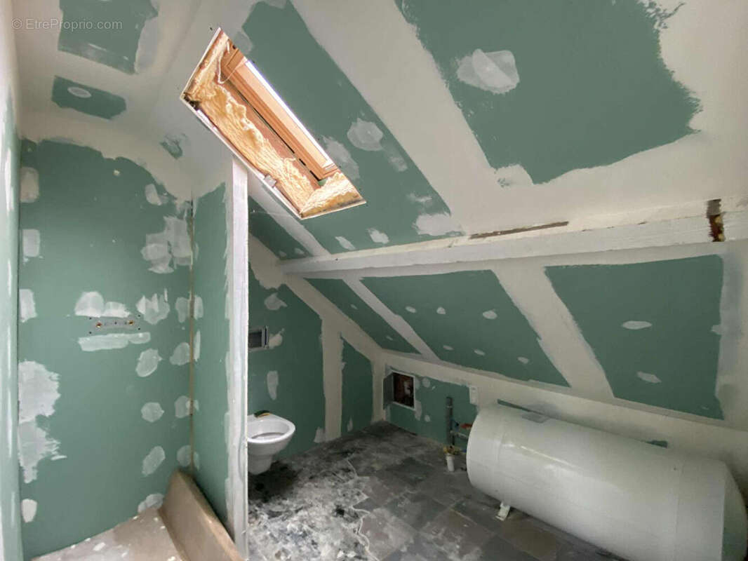 Maison à NEUILLY-SAINT-FRONT