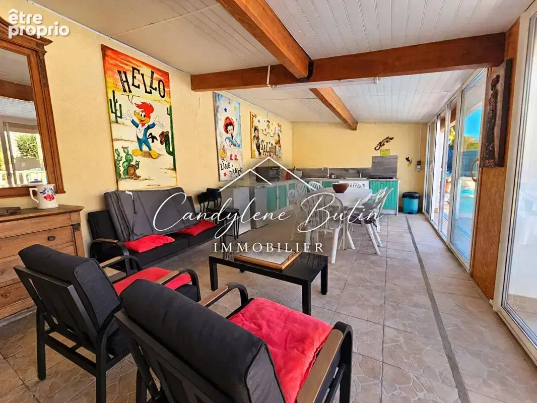 Villa 4 faces de plain-pied de131 m² ,4 chambres et piscine - photo 15