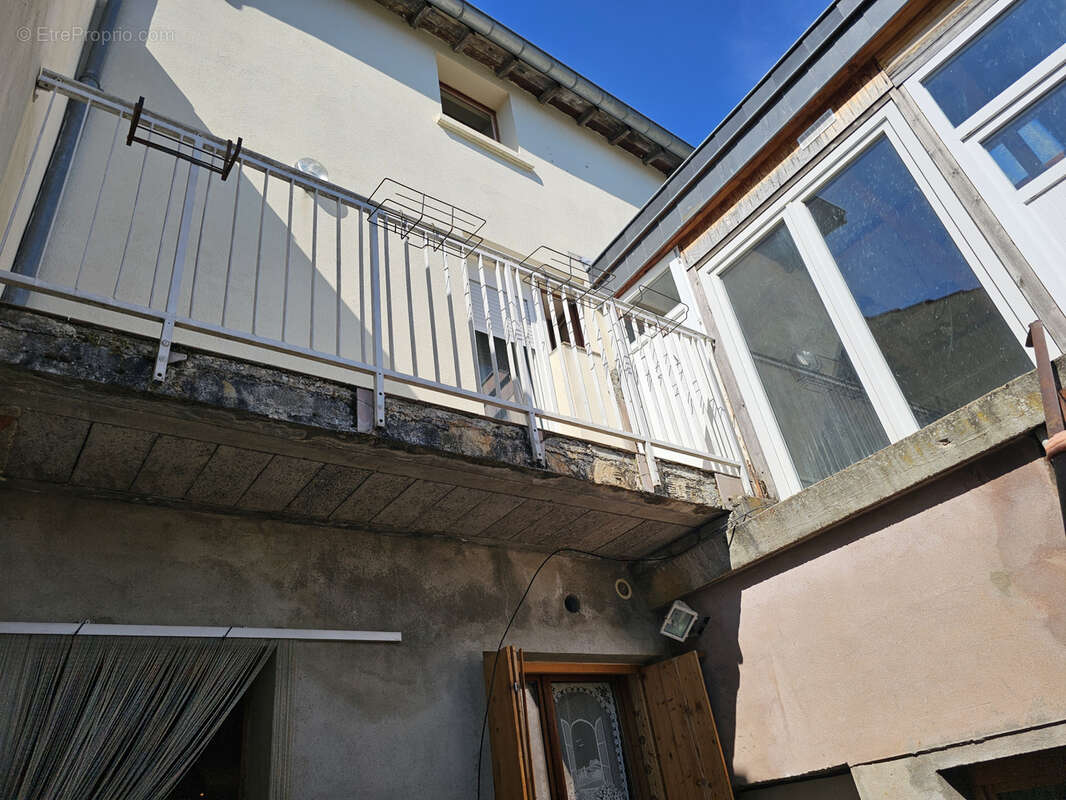 Maison à NOVEANT-SUR-MOSELLE