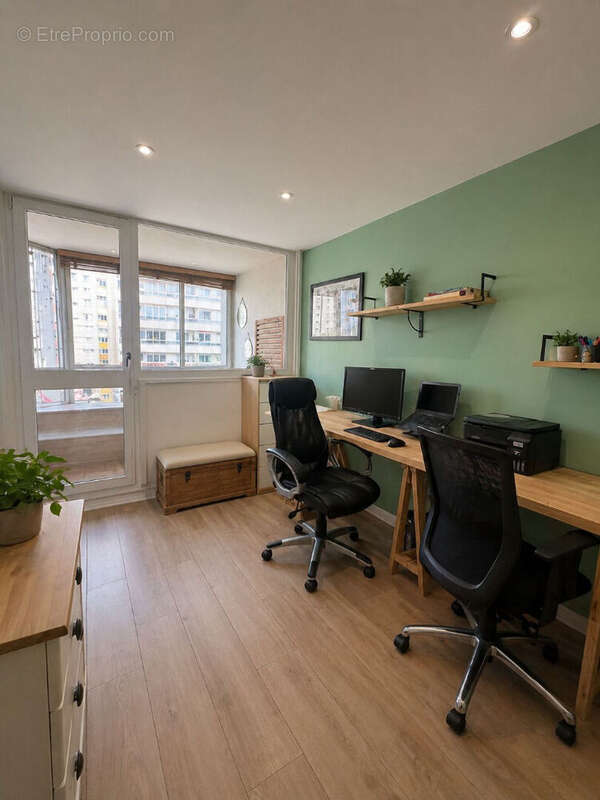 Appartement à SAINT-DENIS