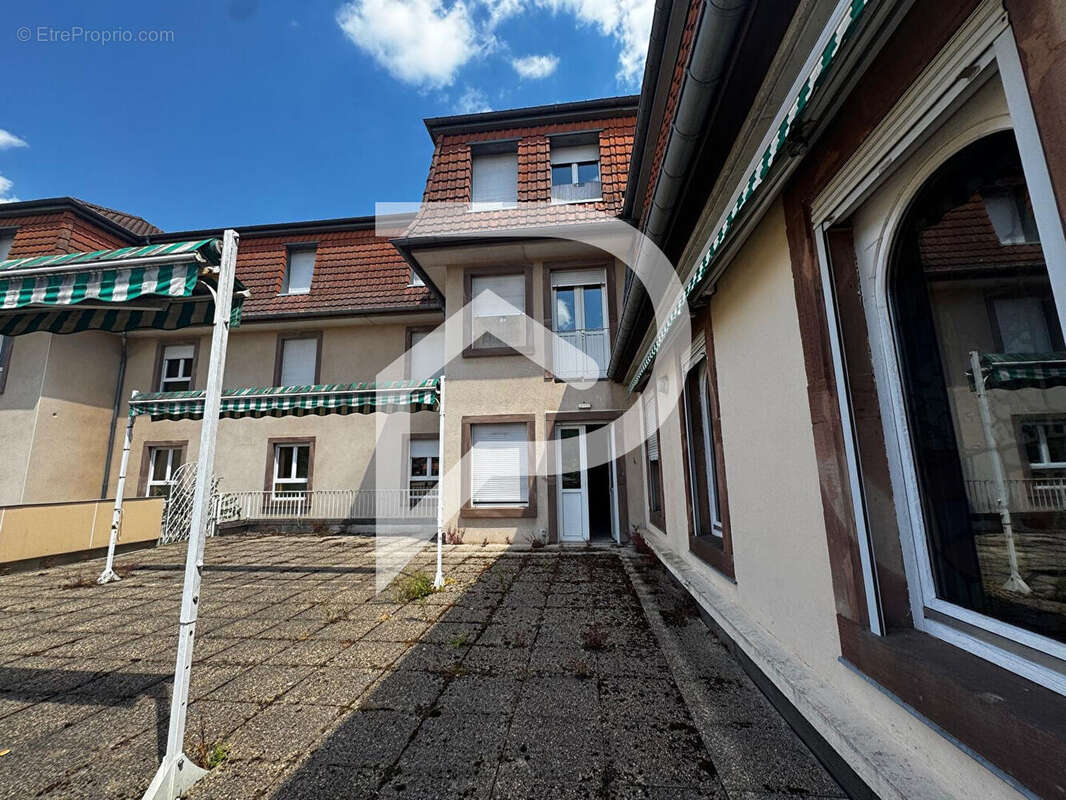 Immeuble Walscheid 2 155 m² - photo 3