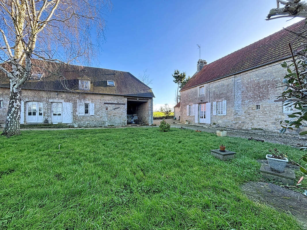 Maison à ISIGNY-SUR-MER