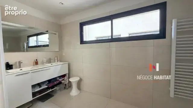 Maison de village renovee avec terrasse et piscine - photo 13