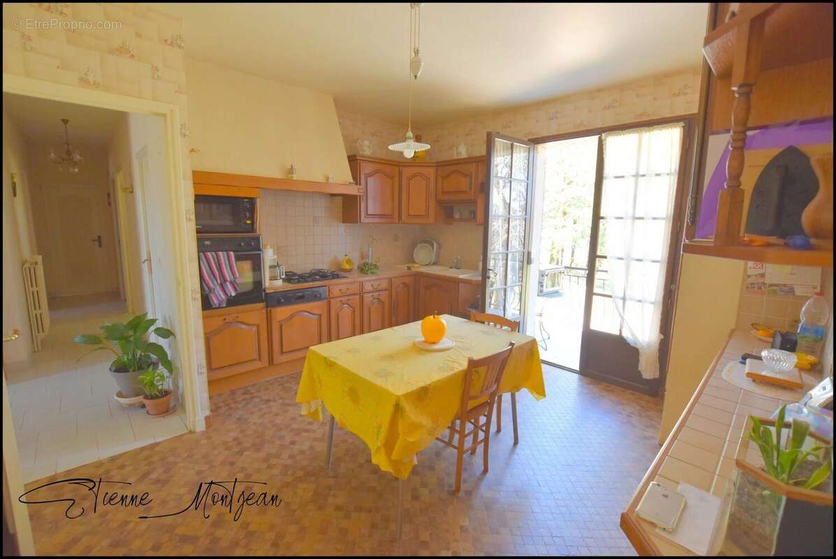 Maison à FRAYSSINET