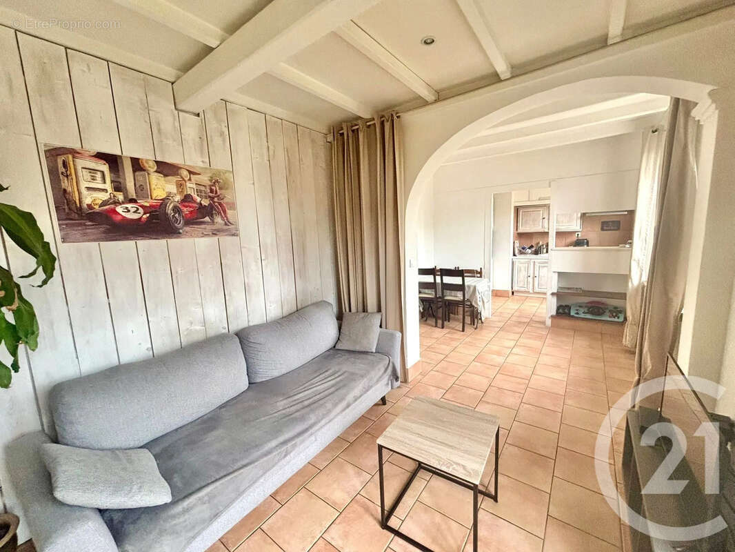 Appartement à LE CANNET