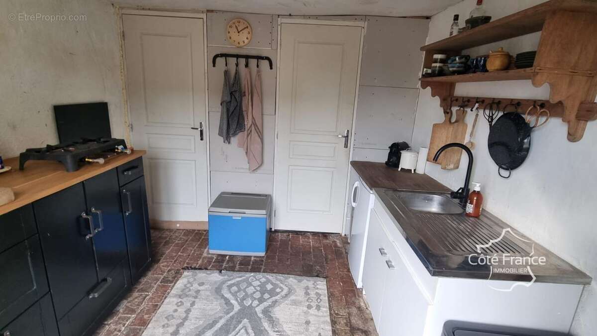 Maison à THENAILLES