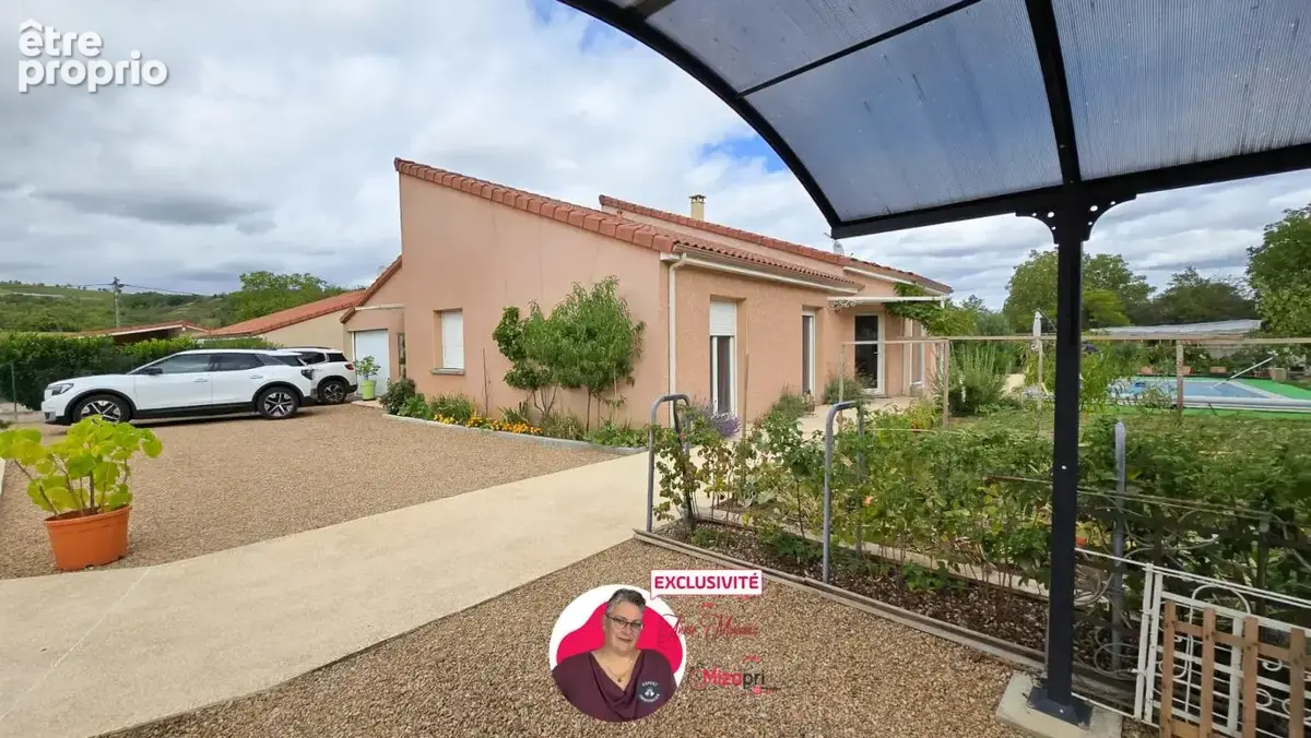 Maison individuelle en plain-pied de 184 m² avec jardin, garage et piscine - photo 2