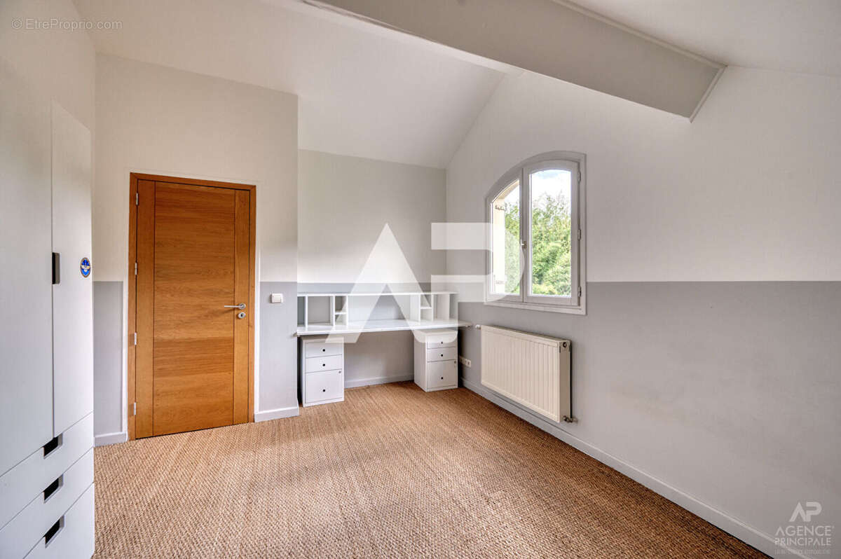 Maison à RUEIL-MALMAISON