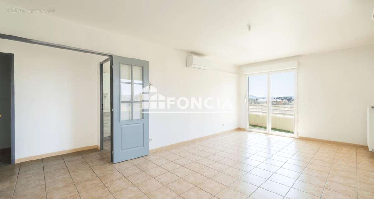 Appartement à MONTELIMAR