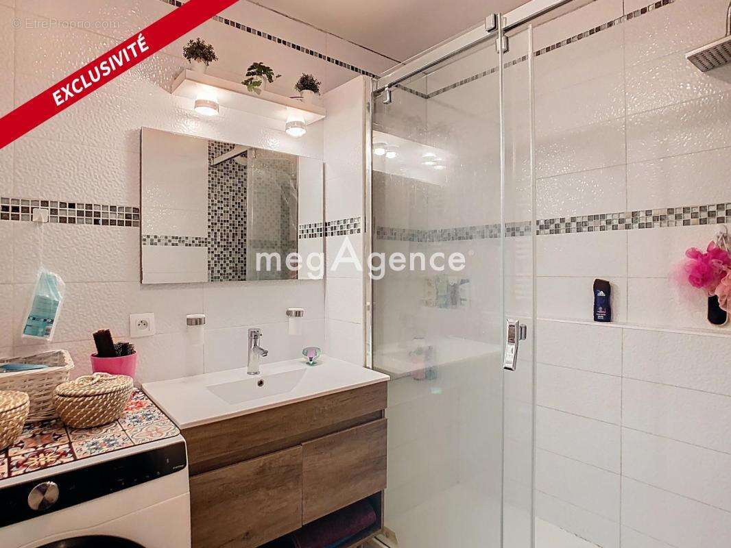 Appartement à ATHIS-MONS