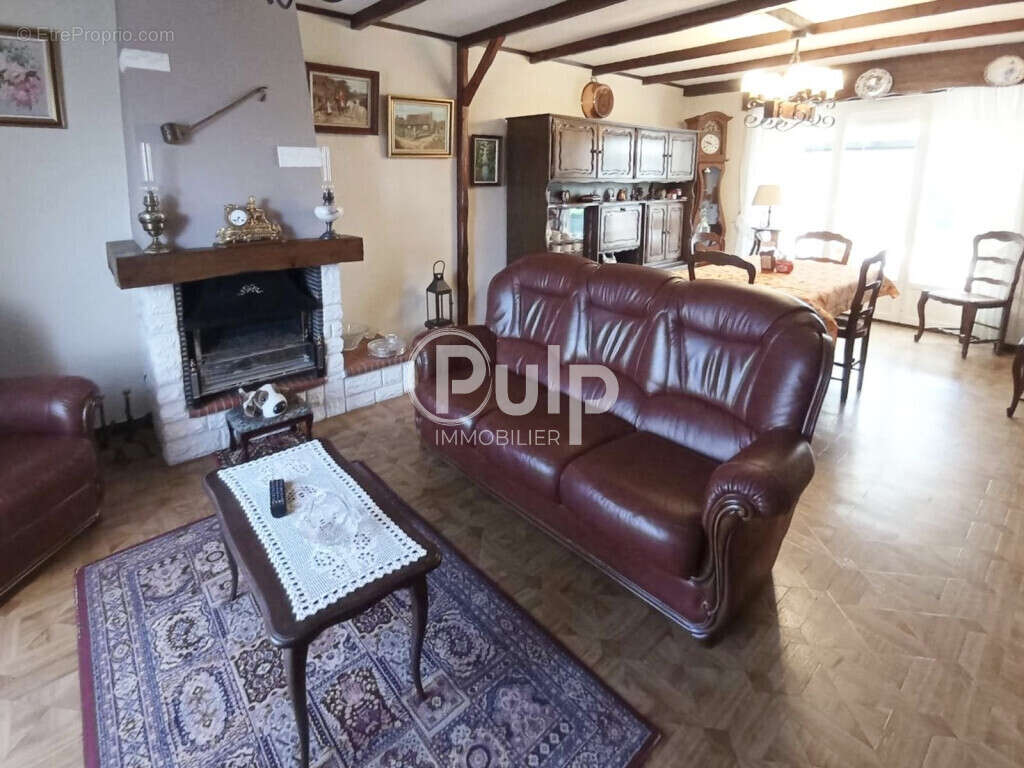 Maison à AVION