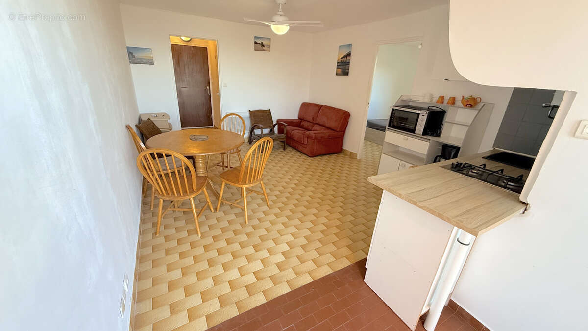 Appartement à CANDILLARGUES