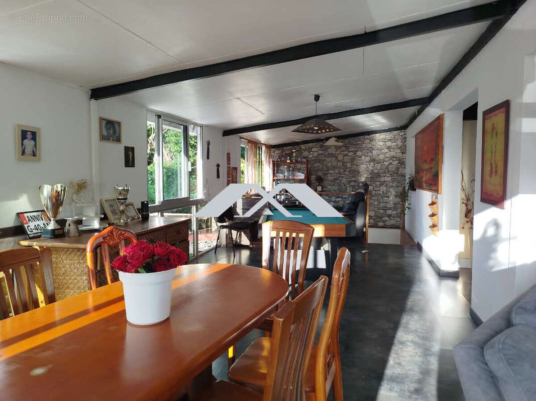 Maison à SAINTE-MARIE