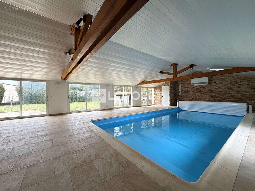 Maison à SOMME-BIONNE