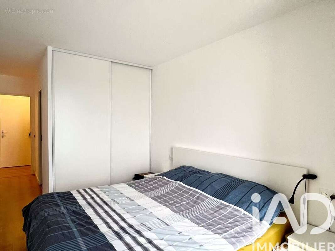 Photo 7 - Appartement à BUSSY-SAINT-GEORGES