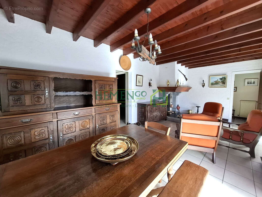 Maison à ALOS-SIBAS-ABENSE