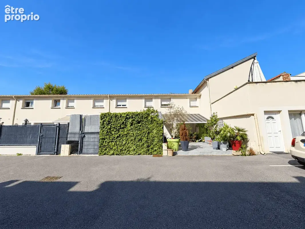Superbe Maison de ville avec terrasse et cave - photo 16