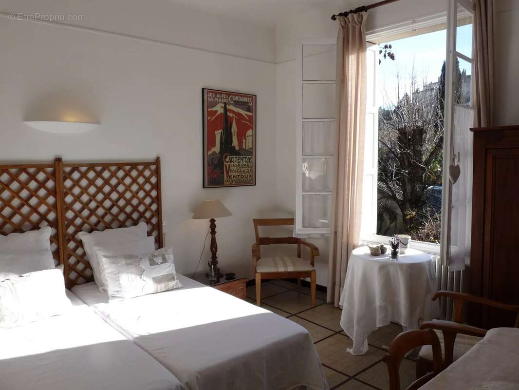 Maison à VAISON-LA-ROMAINE