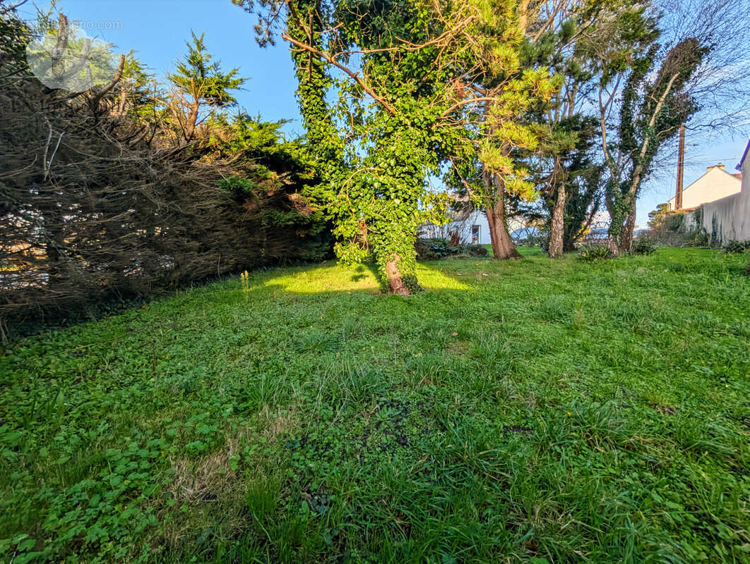 Terrain à TREGUNC
