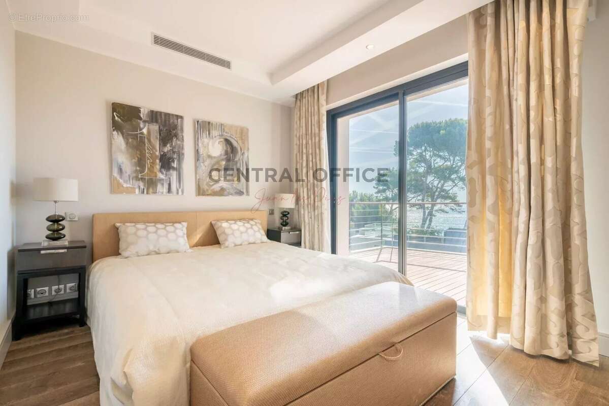 Cap D’Antibes Villa rénovée avec vue mer - photo 15