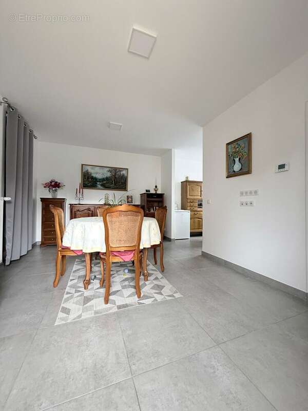 Photo 2 - Maison à BONNIERES-SUR-SEINE