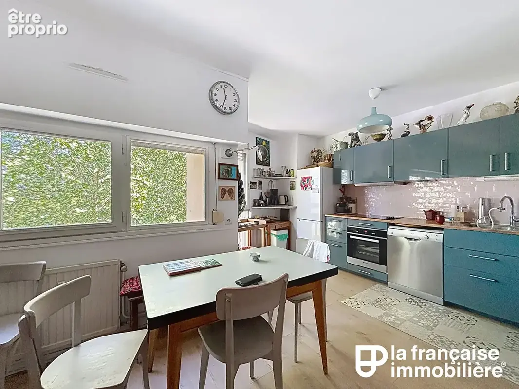Rennes Clemenceau T6 -102m² avec balcon et grand garage - photo 5