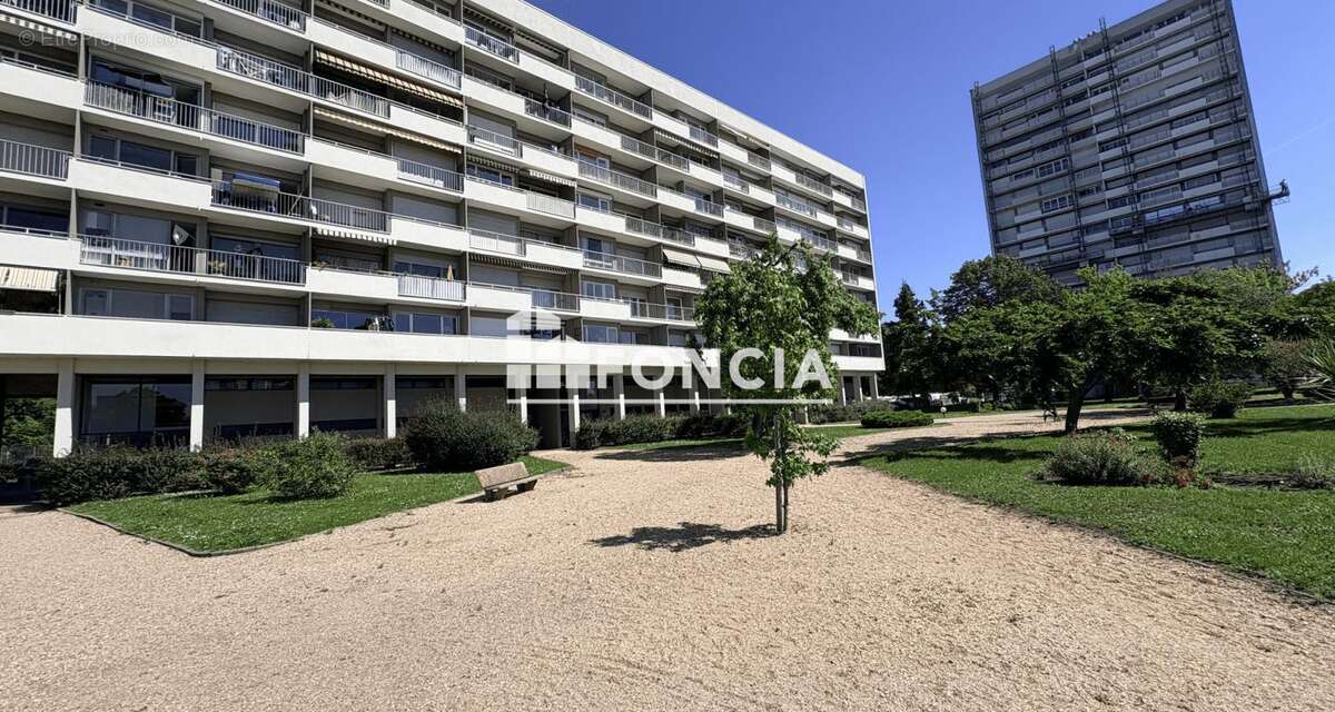 Appartement à LE BOUSCAT