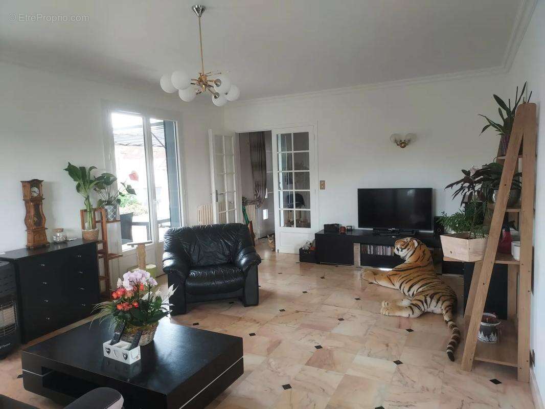 Maison à SELLES-SUR-CHER
