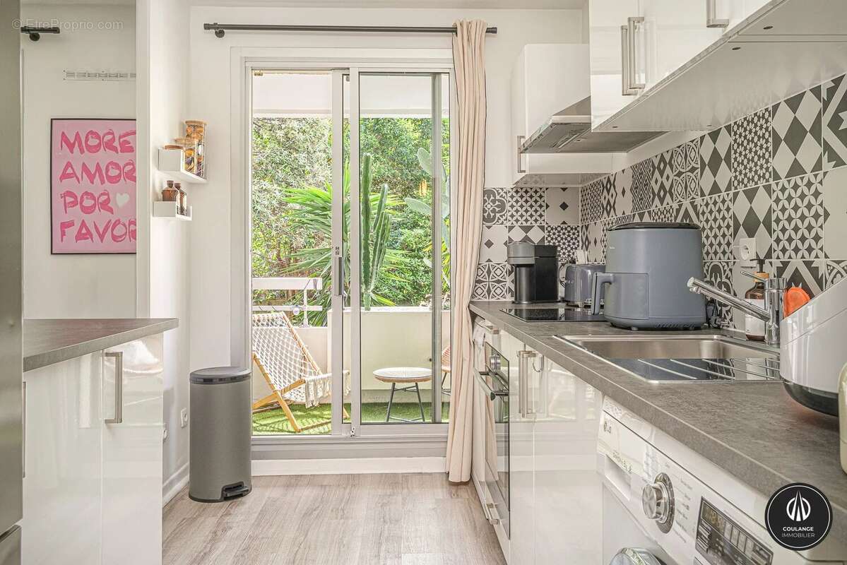 Appartement à MARSEILLE-9E