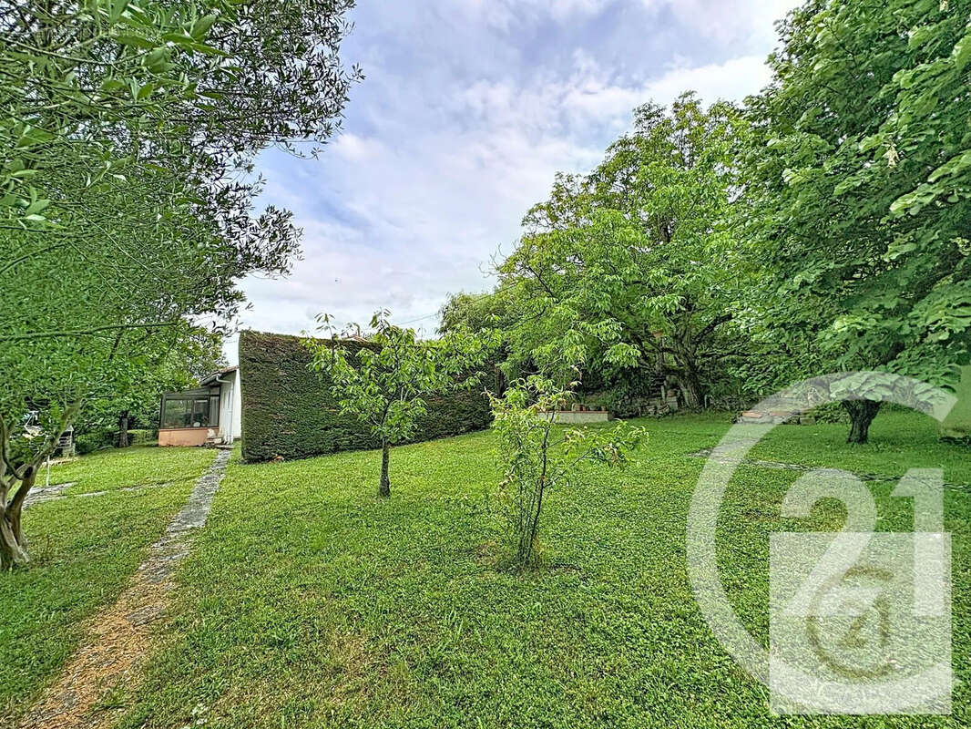 Maison 103 m² à Lagarde  - photo 5