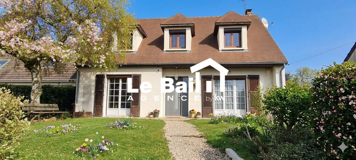 Maison à OSNY