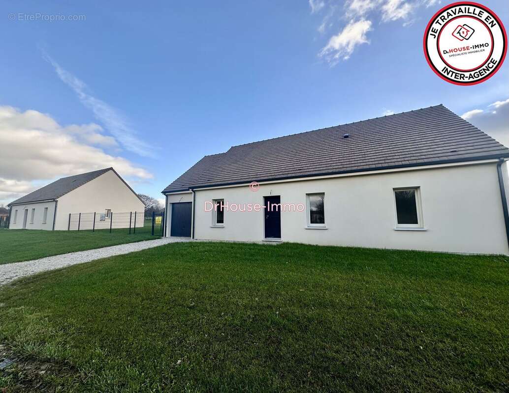 Maison à MESNIL-SAINT-PERE