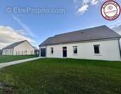 Maison à MESNIL-SAINT-PERE