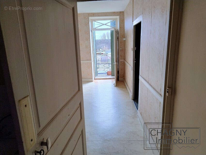 Appartement à MERCEUIL