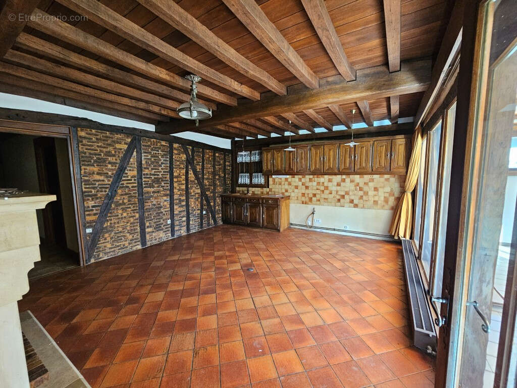 Maison Heuilley Sur Saone 7 pièce(s) 202 m2 - photo 4