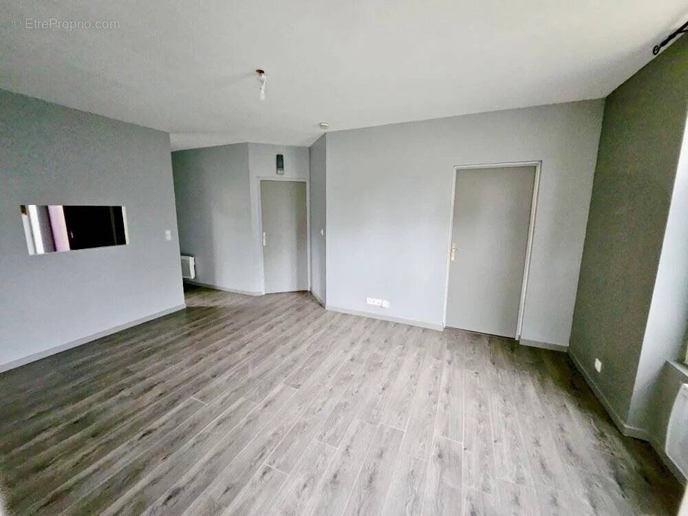 Maison à CLAIREFONTAINE-EN-YVELINES