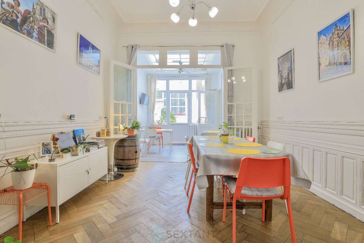 Maison bourgeoise meublee centre ville pour investisseur. - photo 3