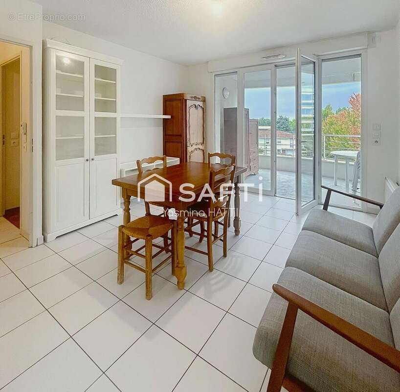 Photo 2 - Appartement à LORMONT