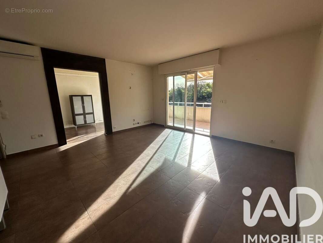 Photo 4 - Appartement à MANDELIEU-LA-NAPOULE